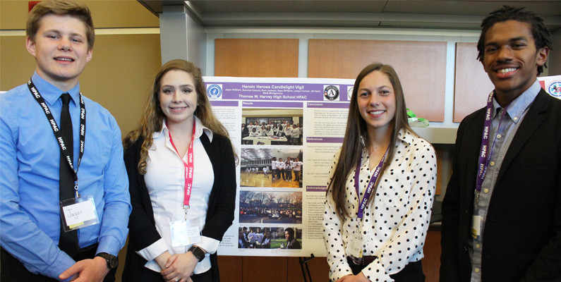 Thomas W. Harvey Students Present Heroin Heroes Poster