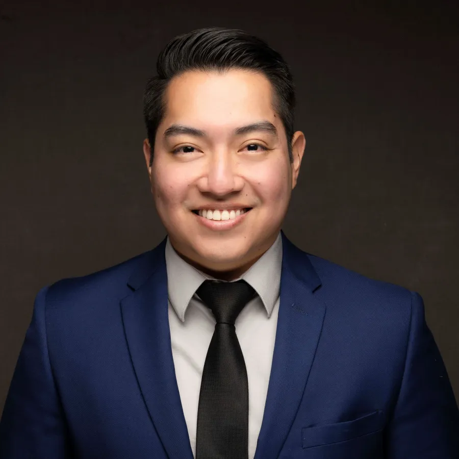 David Angeles headshot