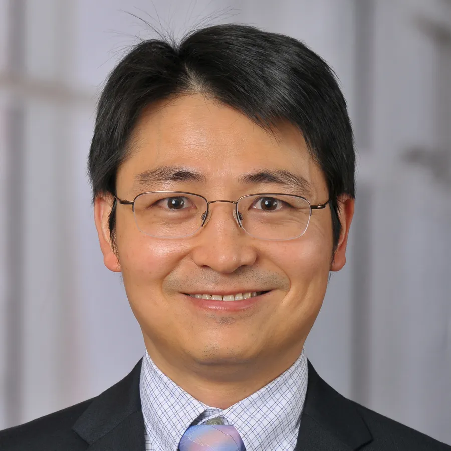 Fei Jiang headshot
