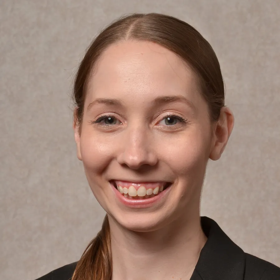 Cara Whalen Smith headshot