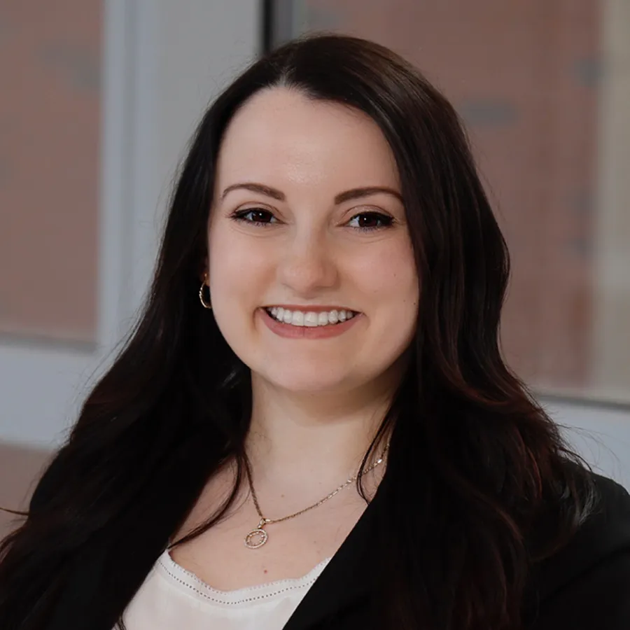 Xhonela Suli headshot