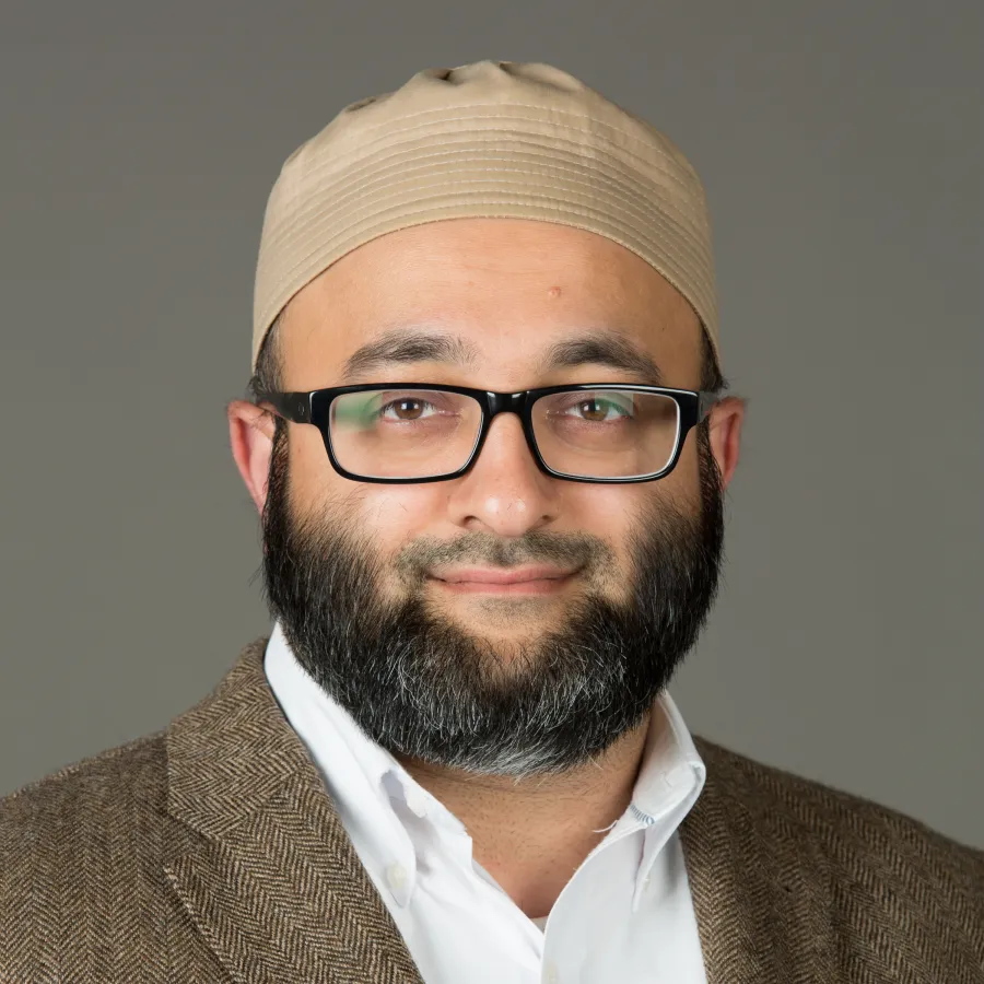 Headshot of Ayaz Hyder