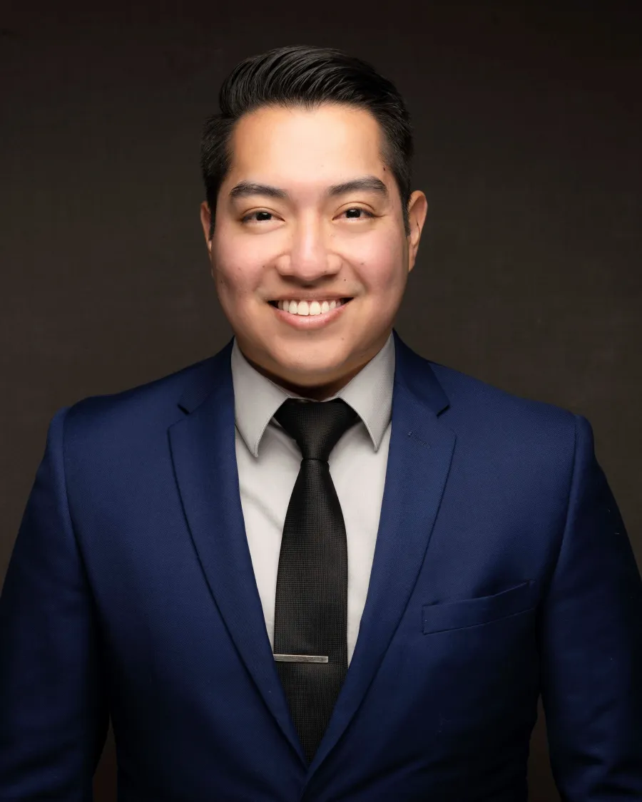 David Angeles headshot