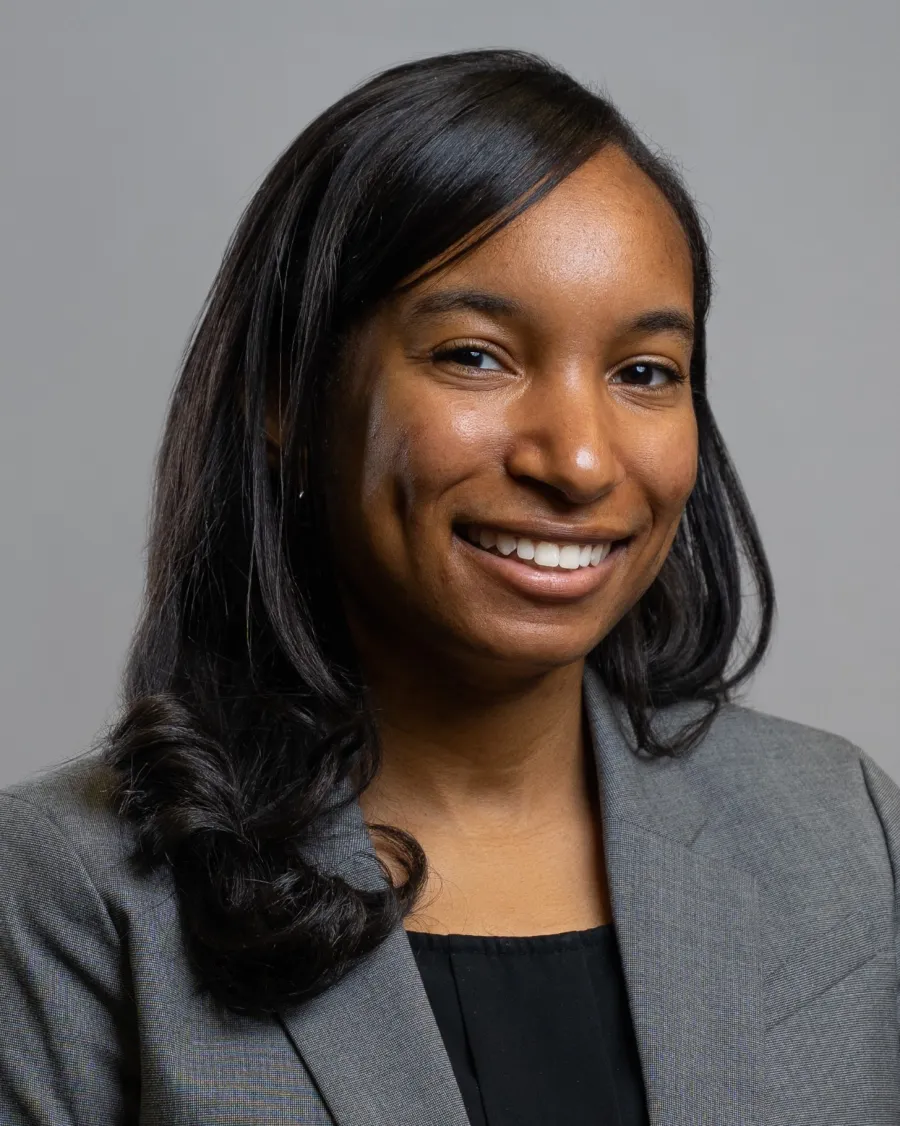 Ayanna Terry headshot