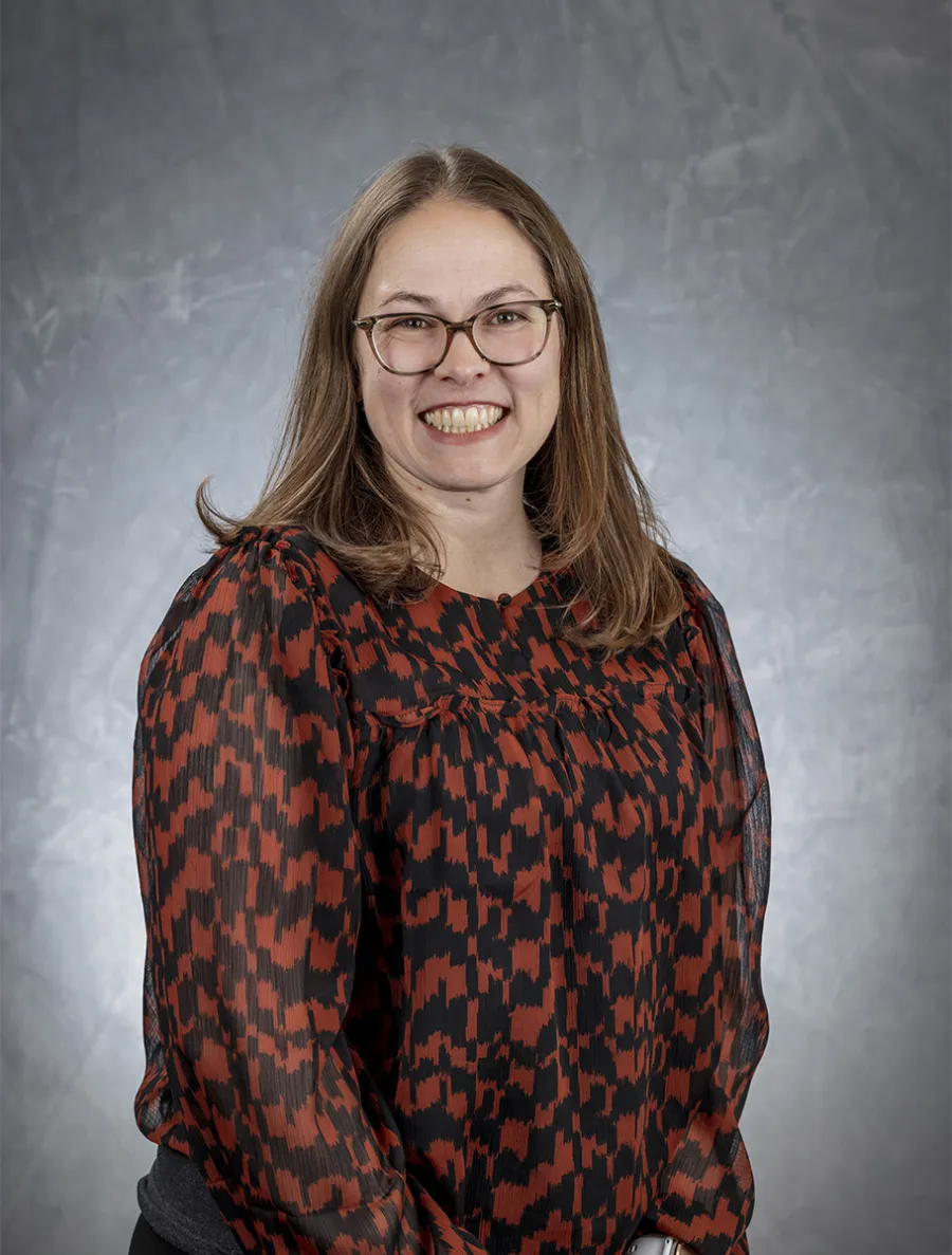 Lindsay Marx headshot