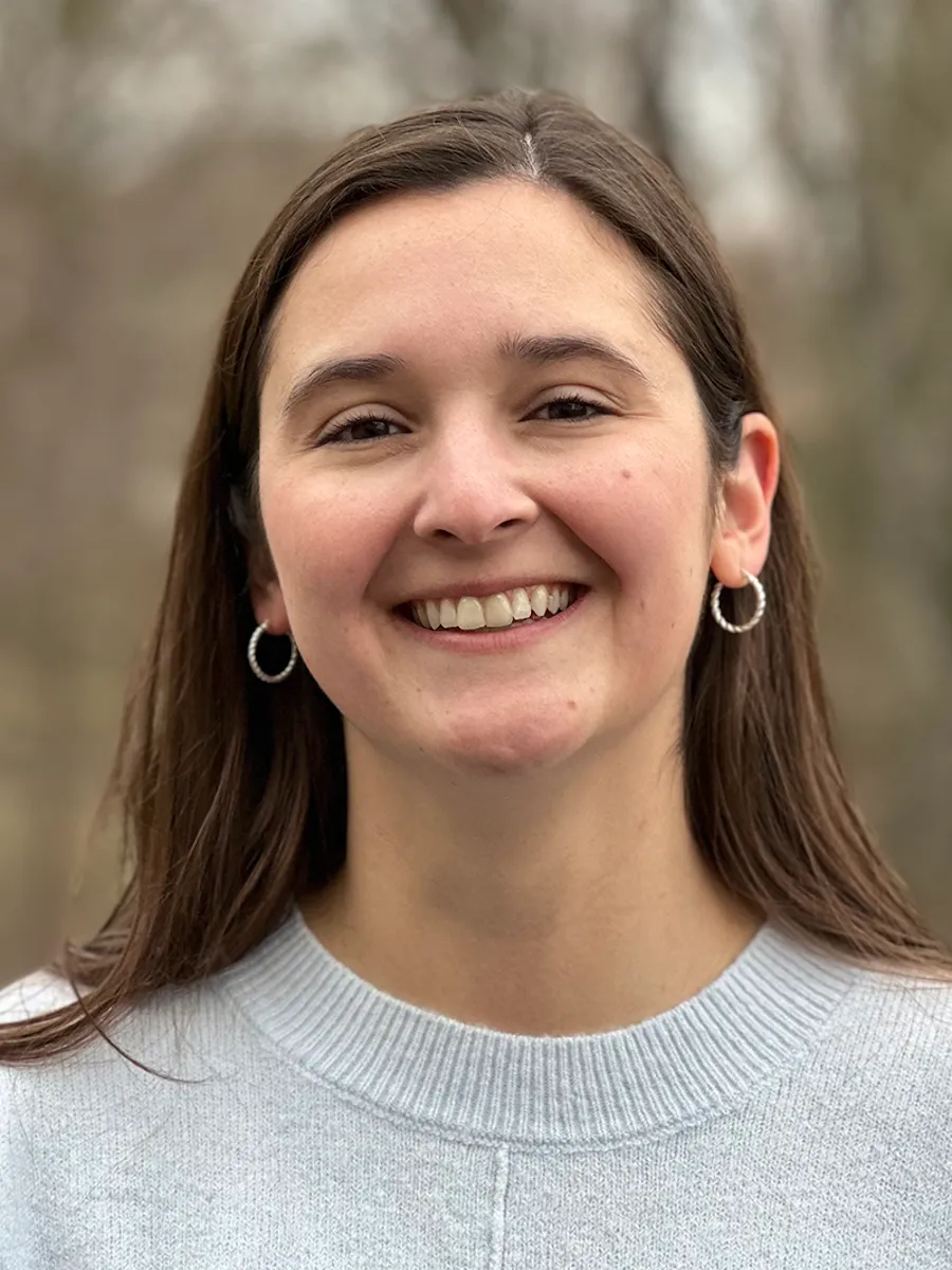 Samantha Bozada headshot