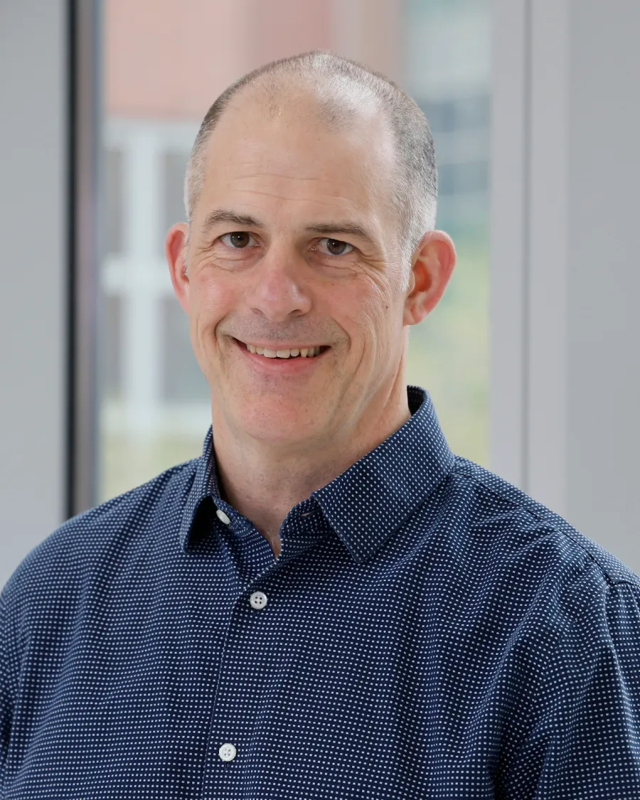 Headshot of Carmen Digiovine