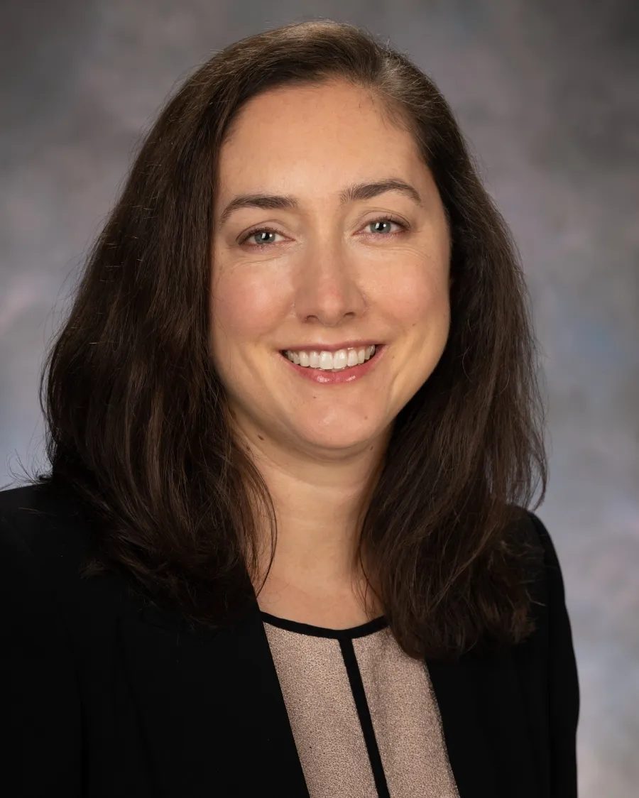 Headshot of Laura Chavez