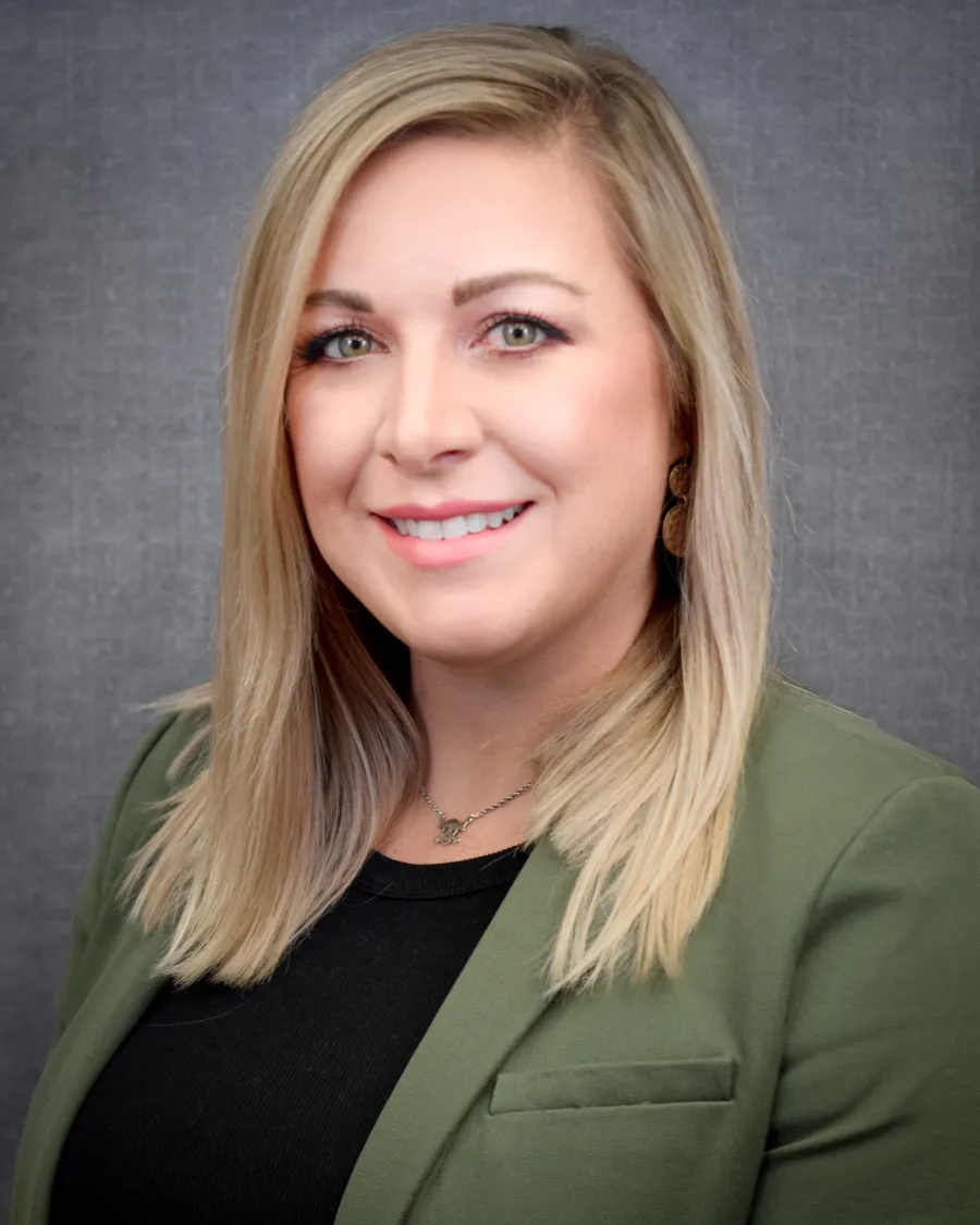 Headshot of Randee Hunter